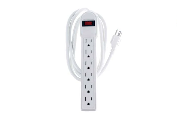 Surge Protector Power Strip With (6) 15A Outlets and 6ft Cord, White