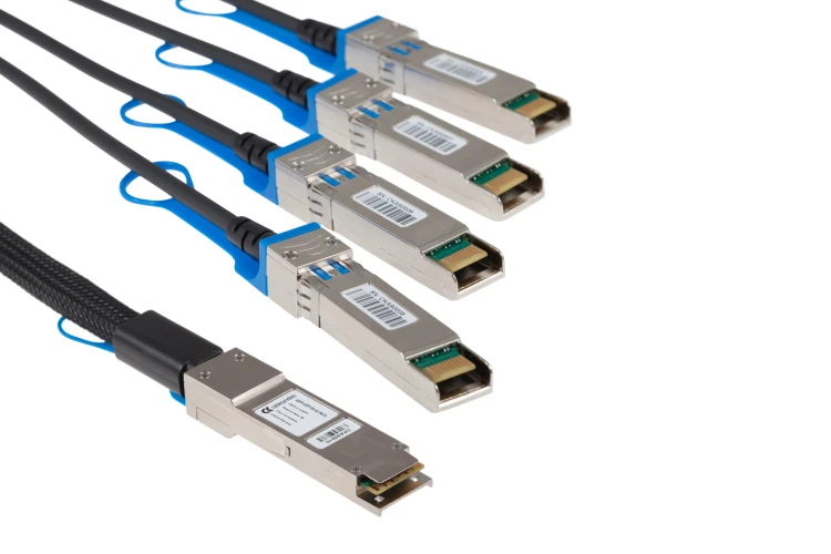 Cisco QSFP+ to 4SFP+ Breakout Cable, 2 Meters, QSFP-4SFP10G-CU2M, New, Compatible