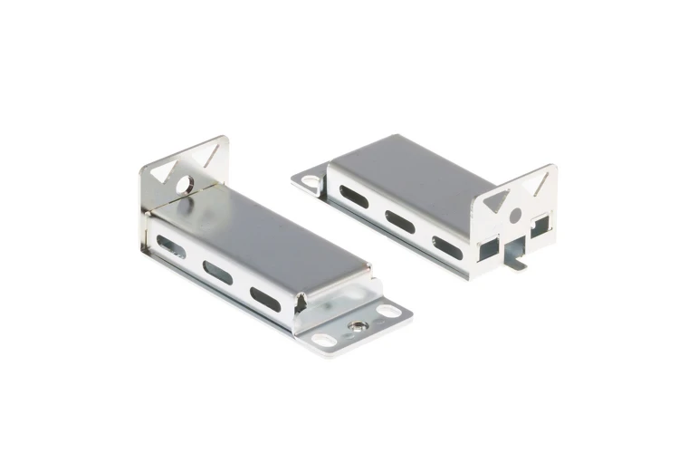 Cisco 9200CX Compact Switch Rack Mount Kit